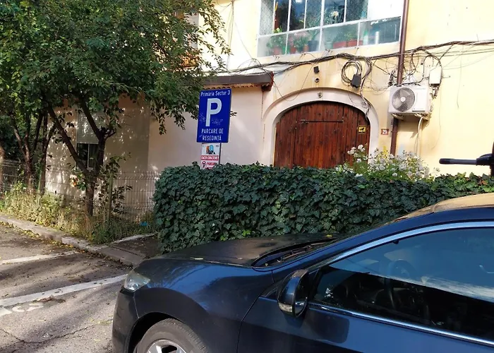 The Cozy Nest Retreat 布加勒斯特