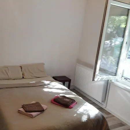 The Cozy Nest Retreat *