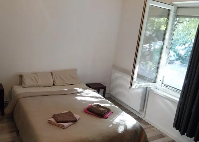 The Cozy Nest Retreat *